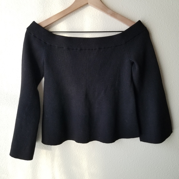 Aritzia Wilfred Knit Off-the-shoulder Top - Picture 2 of 4